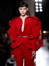 VESTE À VOLANTS ROUGE